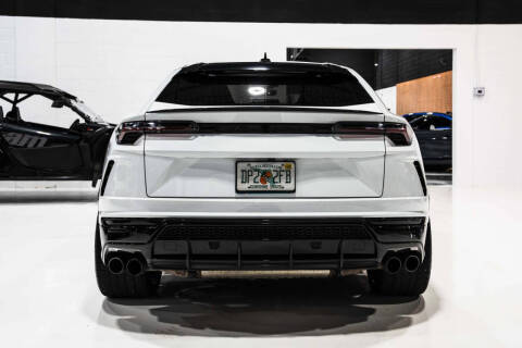 2022 Lamborghini Urus