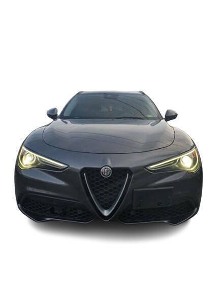 2018 Alfa Romeo Stelvio Sport's photo