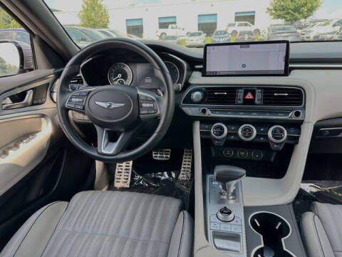 2023 Genesis G70