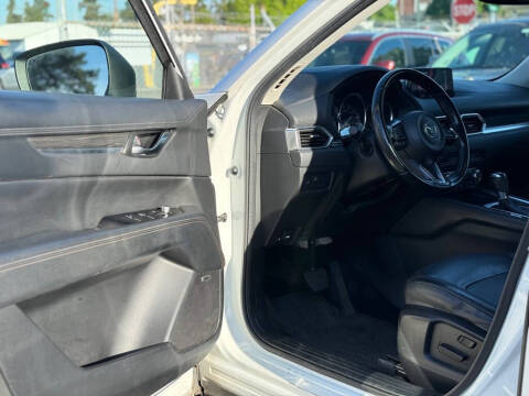 2017 Mazda CX-5 Grand Select