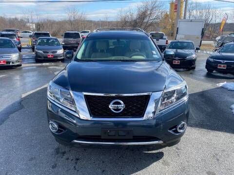 2014 Nissan Pathfinder for sale at Fuentes Brothers Auto Sales in Jessup MD