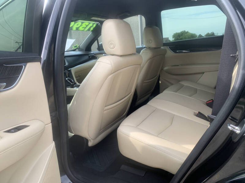 2017 Cadillac XT5