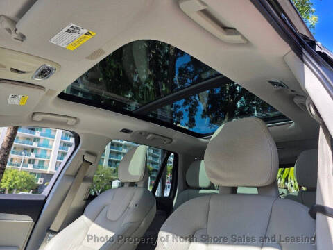 2018 Volvo XC90 T6 Momentum