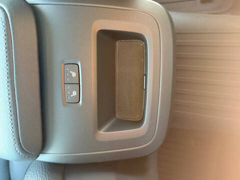 2024 Volvo S60 B5 Plus Dark Theme