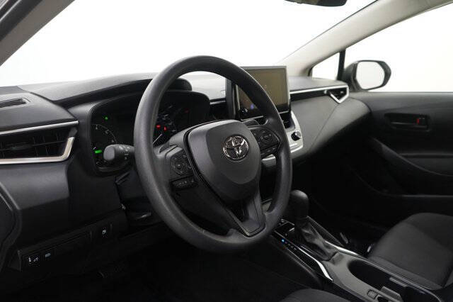 2025 Toyota Corolla Hybrid LE