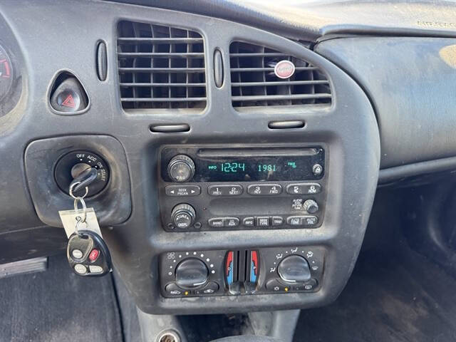 2004 Chevrolet Monte Carlo LS