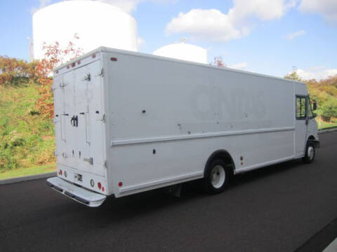 2005 Freightliner MT45 Chassis