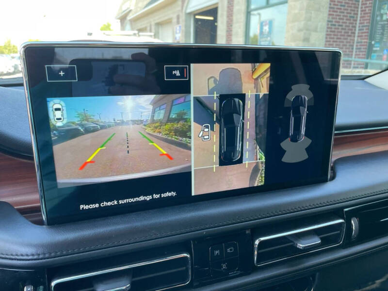 2022 Lincoln Nautilus Reserve