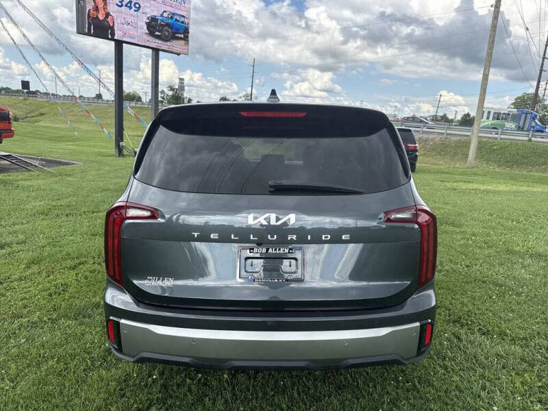 2024 Kia Telluride LX