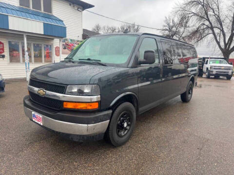 2017 Chevrolet Express LT 3500