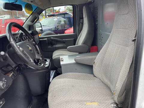 2016 Chevrolet Express 2500