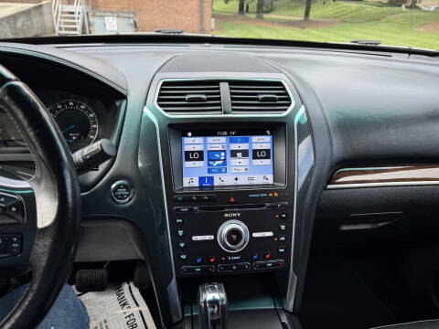 2017 Ford Explorer Platinum