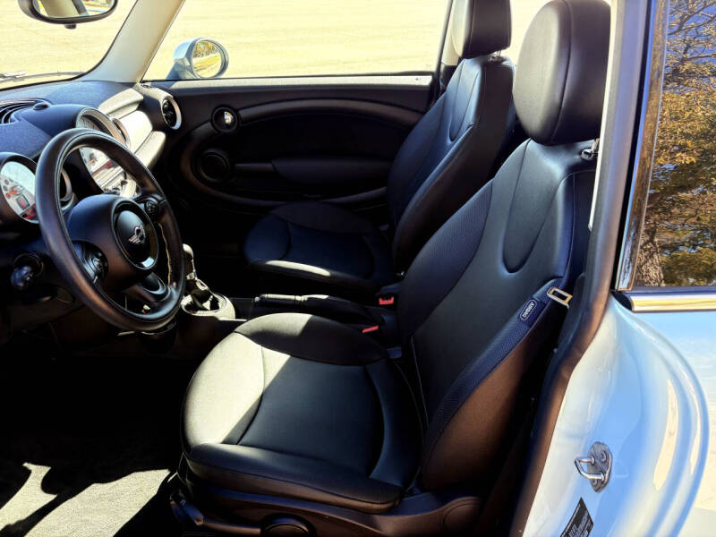 2013 MINI Hardtop Cooper