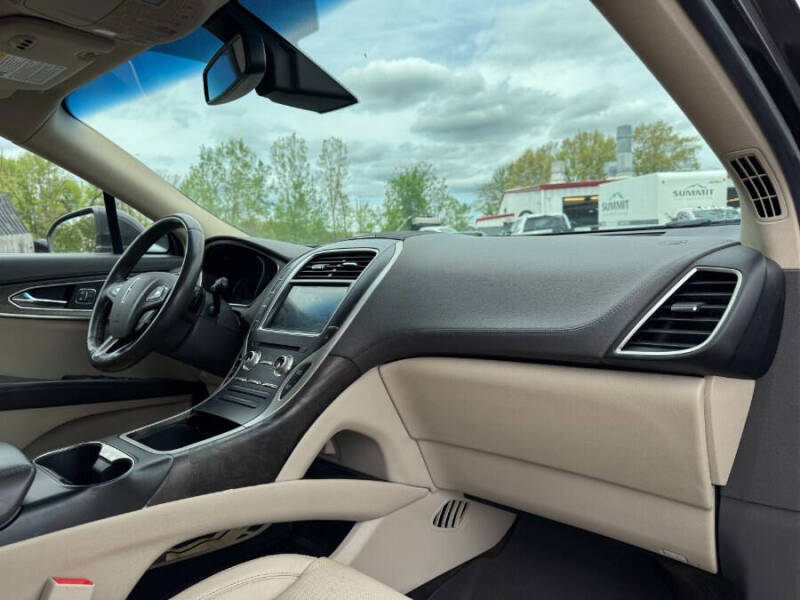 2017 Lincoln MKX Reserve
