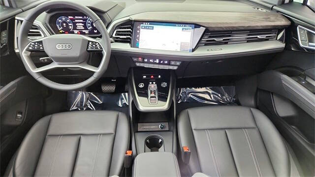 2025 Audi Q4 e-tron Premium Plus 45