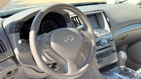 2011 Infiniti G25 Sedan Journey