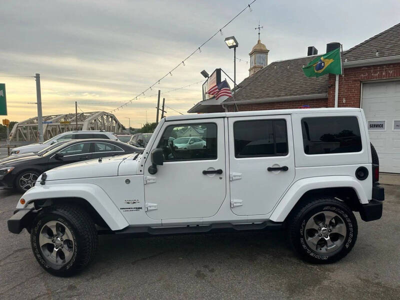 2018 Jeep Wrangler JK Unlimited Sahara