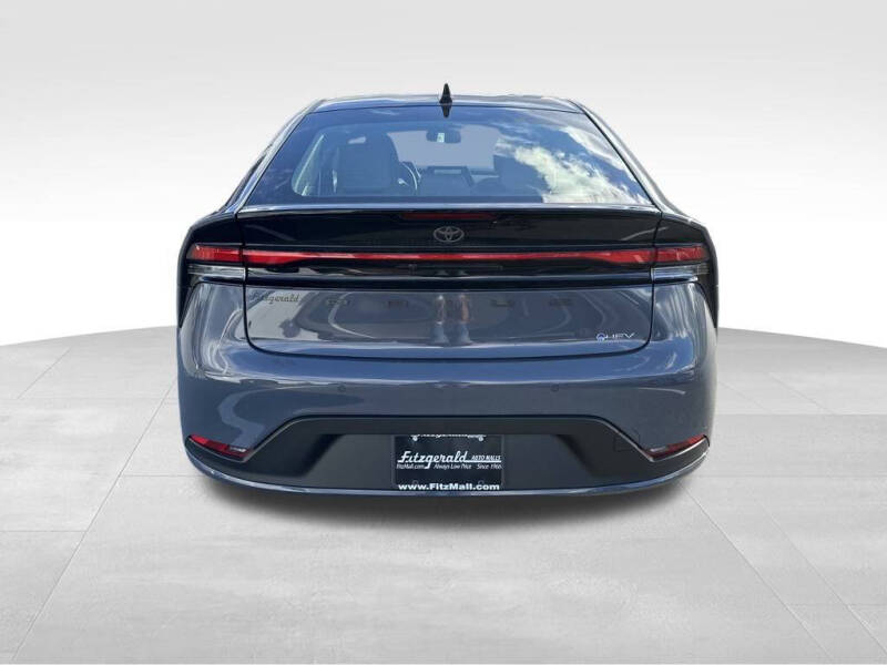 2026 Toyota Prius LE