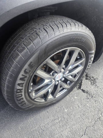 2017 GMC Acadia SLT-1