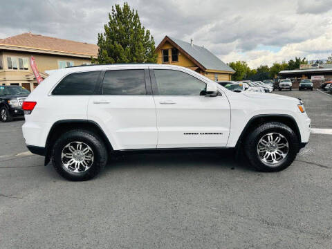 2018 Jeep Grand Cherokee Laredo