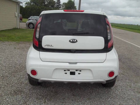 2017 Kia Soul +