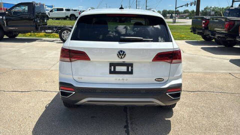 2023 Volkswagen Taos SE