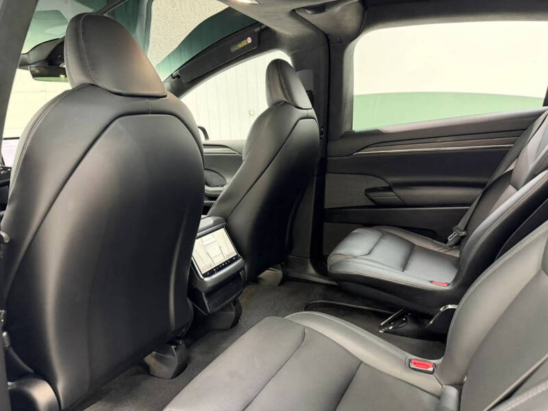 2023 Tesla Model X Standard Range