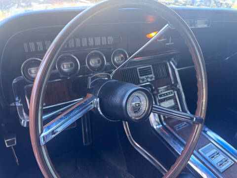 1966 Ford Thunderbird