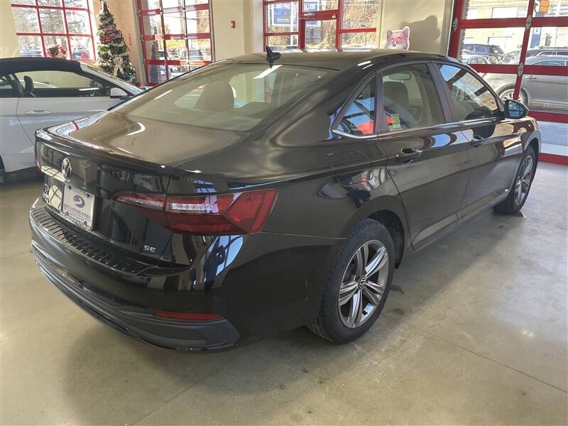 2023 Volkswagen Jetta SE