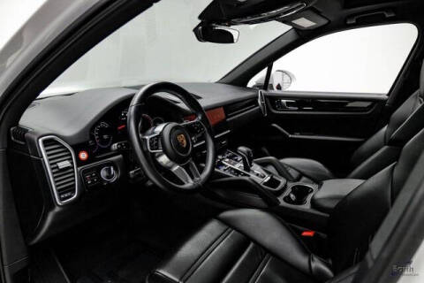 2023 Porsche Cayenne