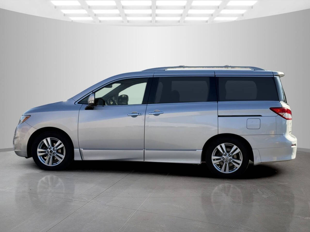 2015 Nissan Quest for sale at Used Cars Toledo in Oregon, OH