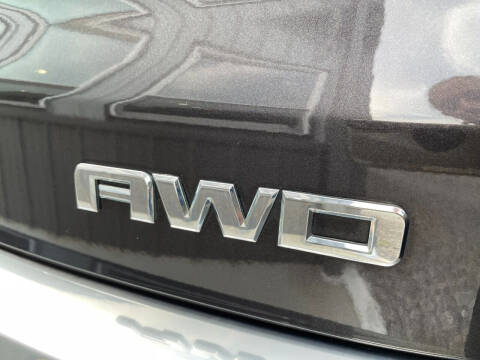 2016 GMC Acadia Denali