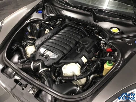 2016 Porsche Panamera GTS