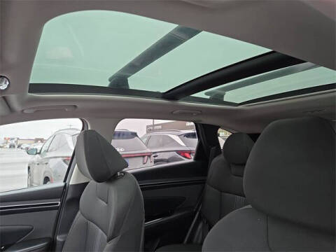 2022 Hyundai Tucson Hybrid SEL Convenience