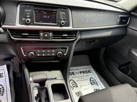 2017 Kia Optima LX