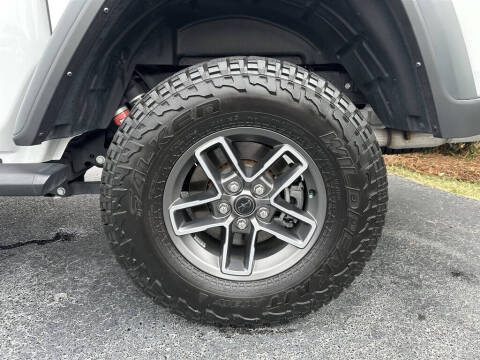 2024 Jeep Gladiator Mojave