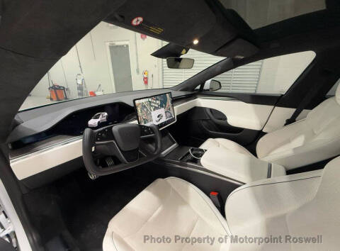 2022 Tesla Model S Plaid