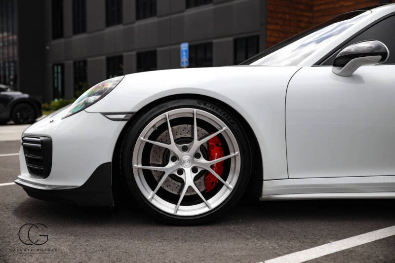 2017 Porsche 911