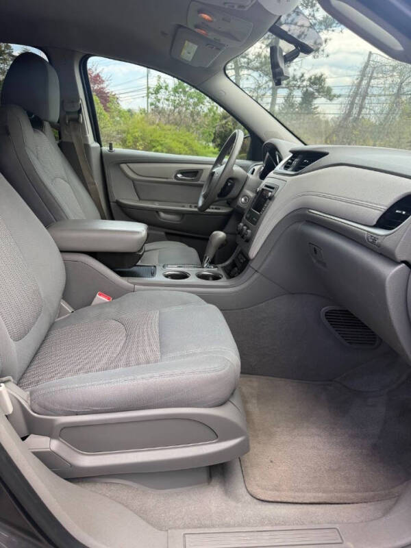 2016 Chevrolet Traverse LS