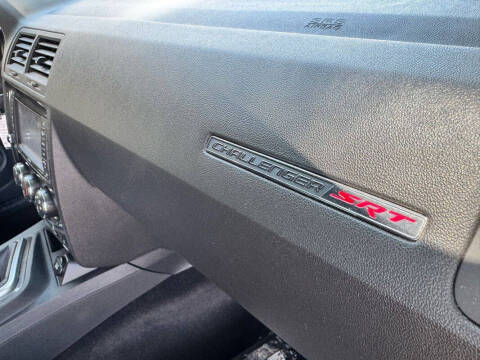 2009 Dodge Challenger SRT8