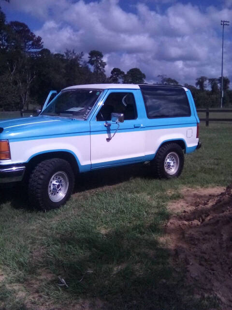 1989 Ford Bronco II for sale at C4C AUTO SALES in Orlando, FL