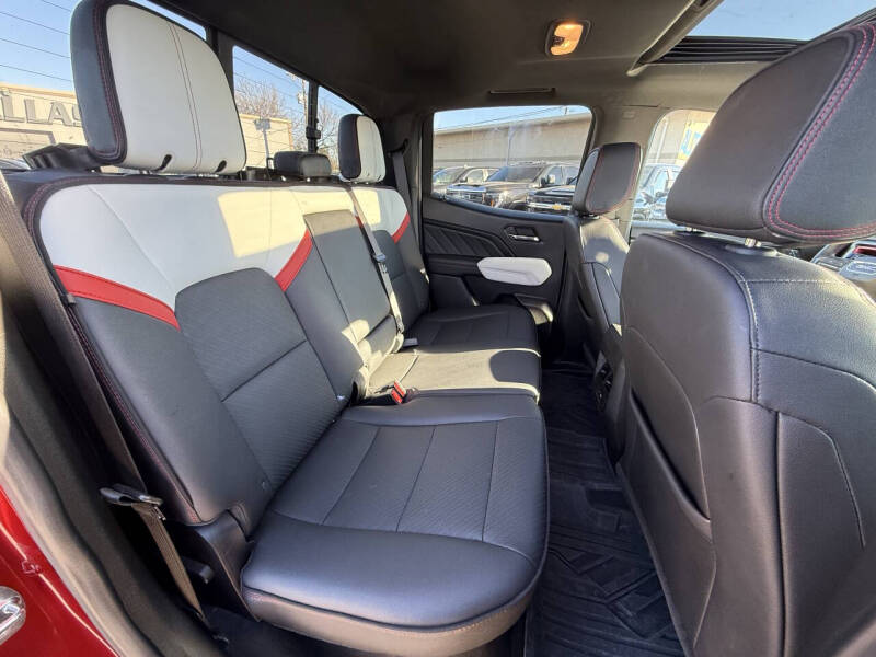 2023 GMC Canyon AT4X