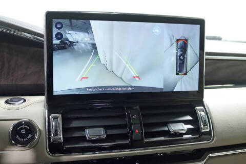 2022 Lincoln Navigator L Reserve