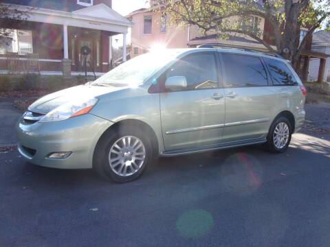 2007 Toyota Sienna for sale at Prestige Auto Sales in Covington KY