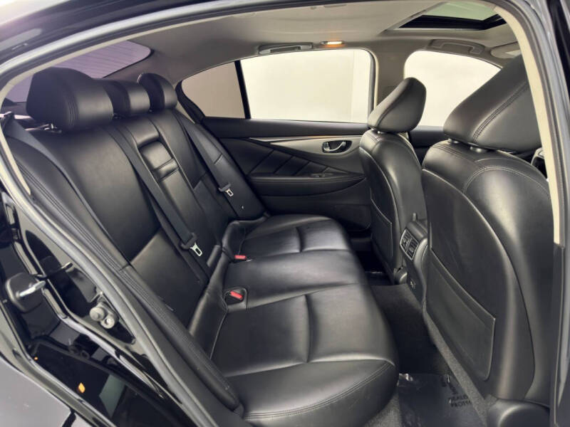 2021 Infiniti Q50 Luxe