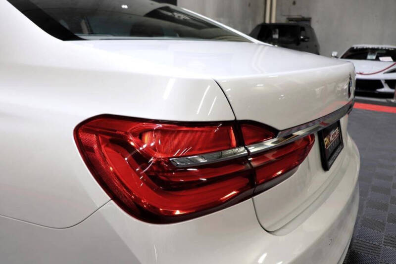 2016 BMW 7 Series 740i