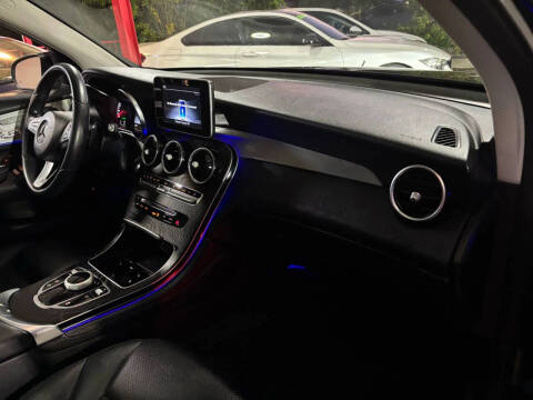 2019 Mercedes-Benz GLC GLC 300