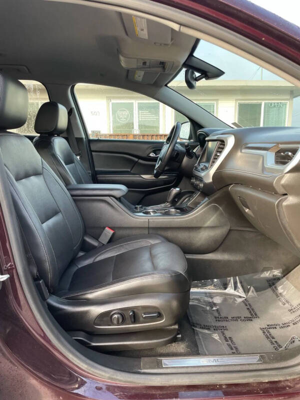 2018 GMC Acadia SLT-1