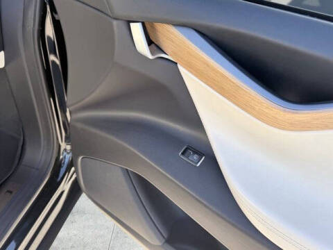 2019 Tesla Model X 75D