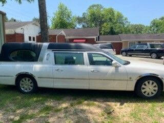 2005 Lincoln Town Car for sale at Classic Car Deals in Cadillac MI